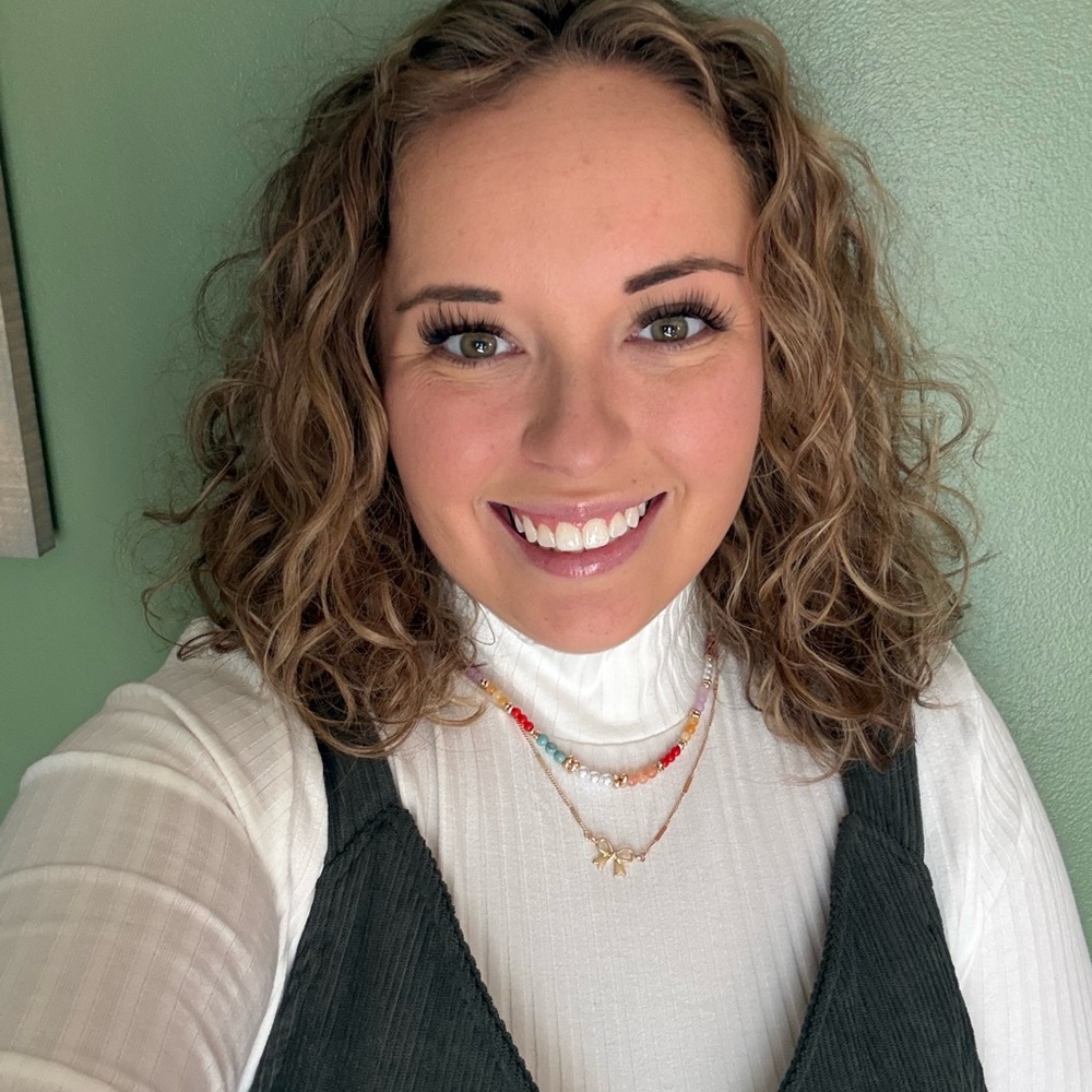 Meet your Posher, Kylee